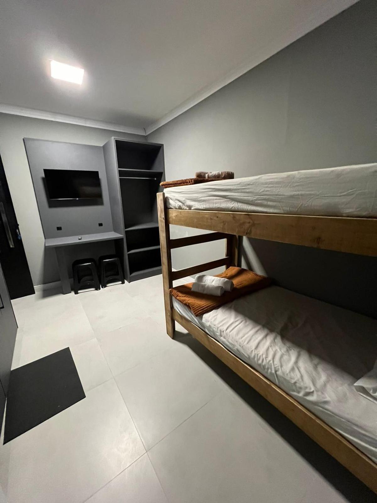 Hospedagem Confortavel E Pratica Para Viajantes E Ferias - Proxima A Br-101 Sao Jose  Buitenkant foto